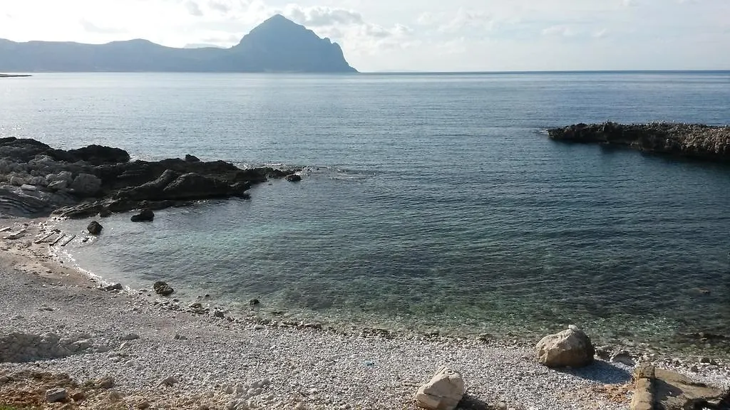 Villa Tramonto Macari 0*,
